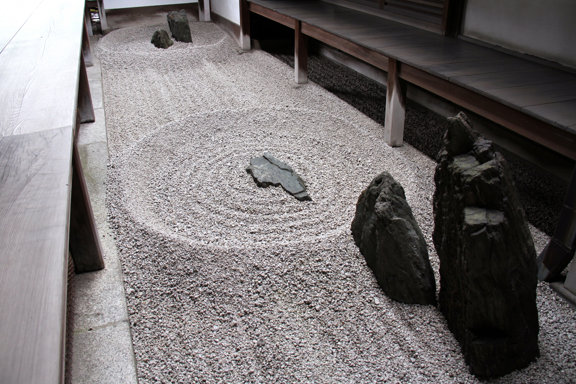 Tohteki-ko, courtyard of Daitokuji